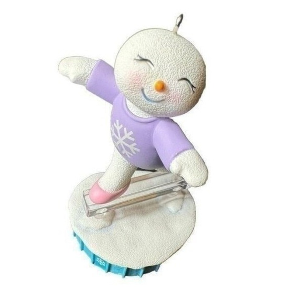 Hallmark Keepsake 3 1/4" GYMNASTICS SUPERSTAR Ornament Figurine